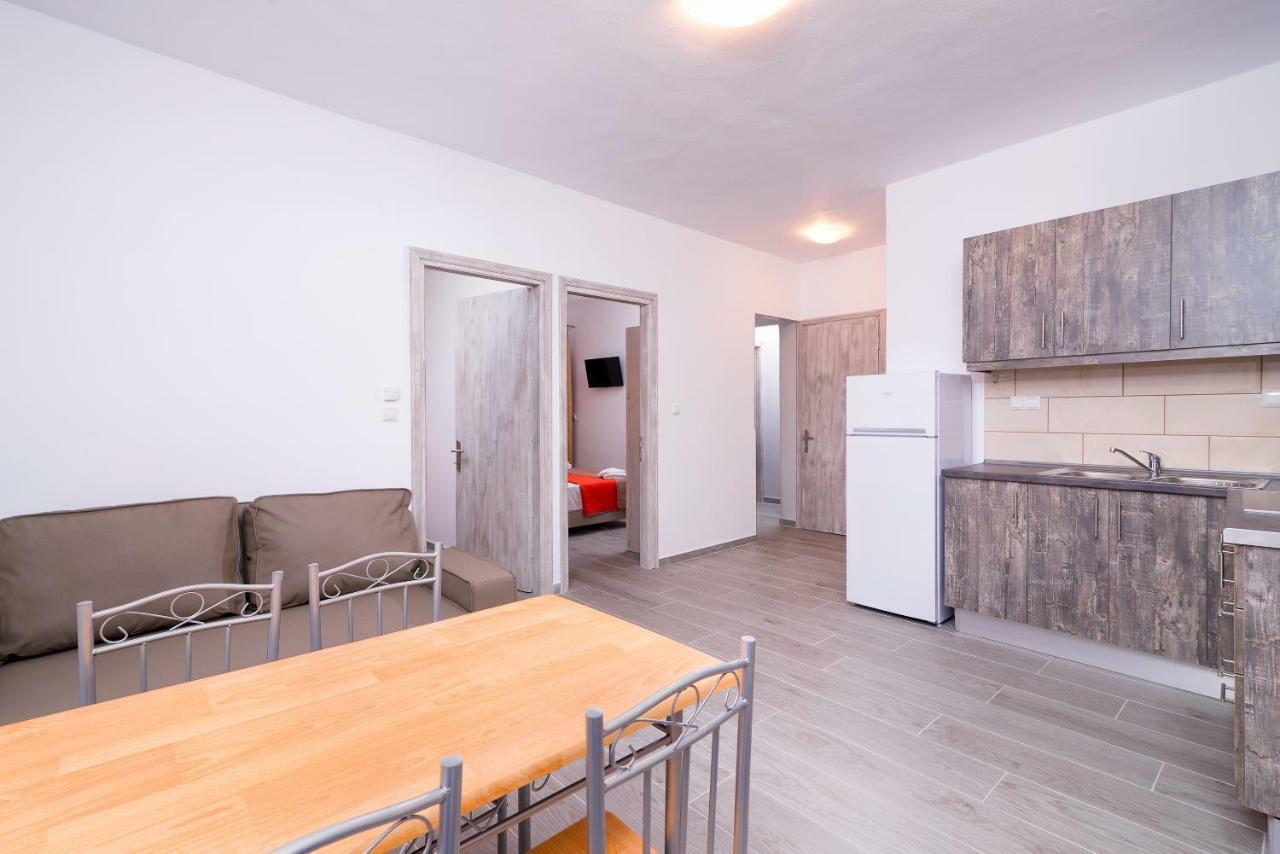 Kentrikon Rooms III & Mint House Limenaria  Exterior photo